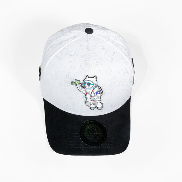 GORRA MR KASH LOST IN  SPACE BLANCA