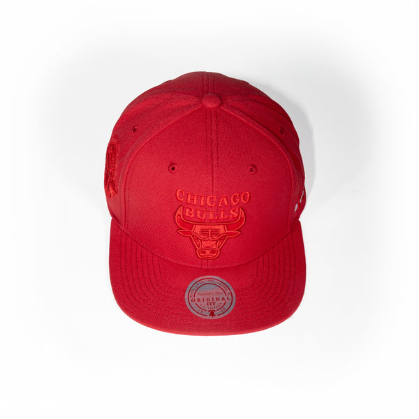 GORRA MITCHELL & NESS NBA CORE III SNAPBACK BULLS AJUSTABLE
